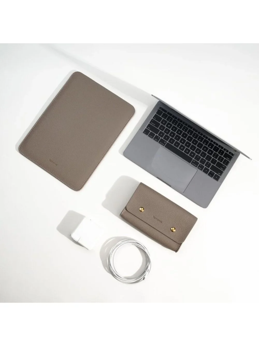 Stylish PU Leather Padded Laptop Sleeve for 16
